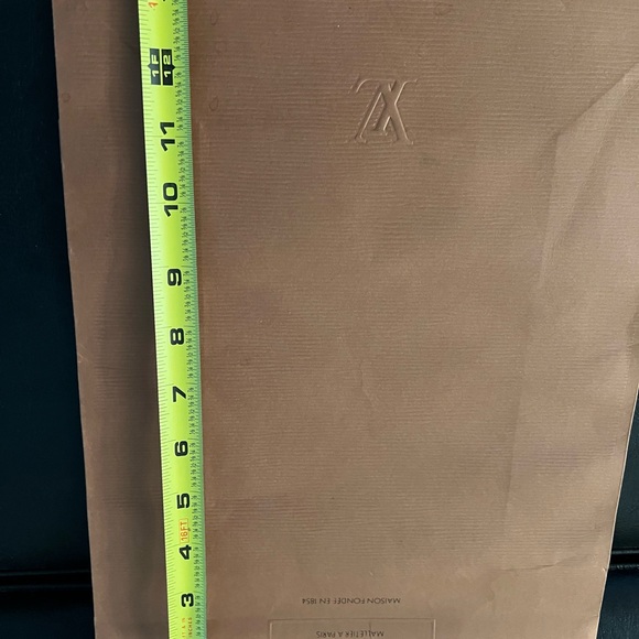 Louis Vuitton Bags and Small Boxes Authentic - Picture 9 of 11